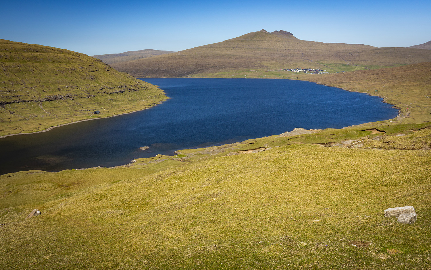 Lake Sørvágsvatn, Faroe Islands