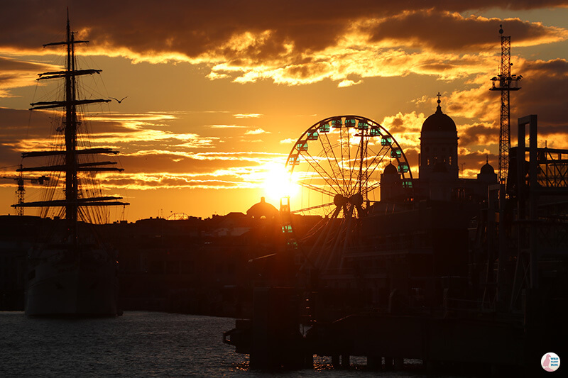 Helsinki center st sunset