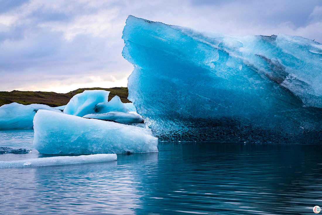 Ice caps at Jökulsárlón Glacier Lagoon, Vatnajökull National Park, Solo Woman Traveller, Iceland