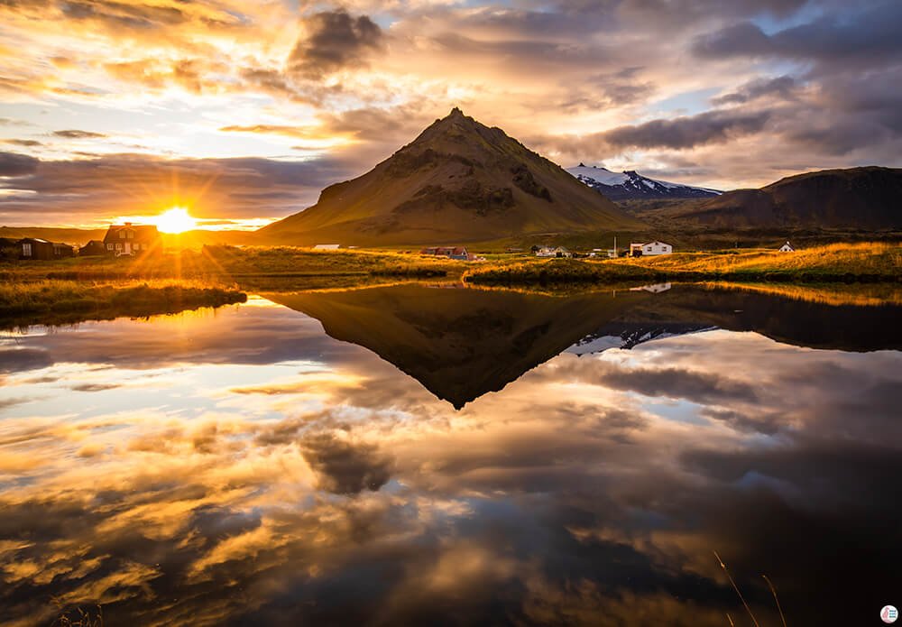 Beautiful sunset in Arnarstapi, Iceland