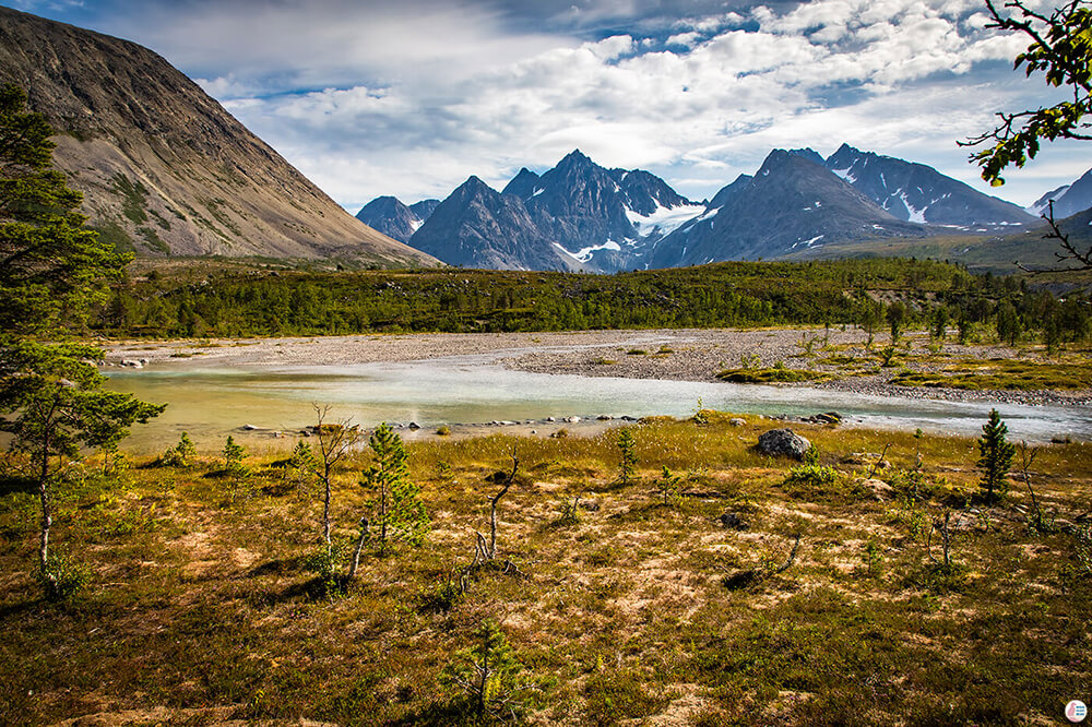 Blåisvatnet (the Blue Lake) hiking trail, Lyngen Alps, Northern Norway