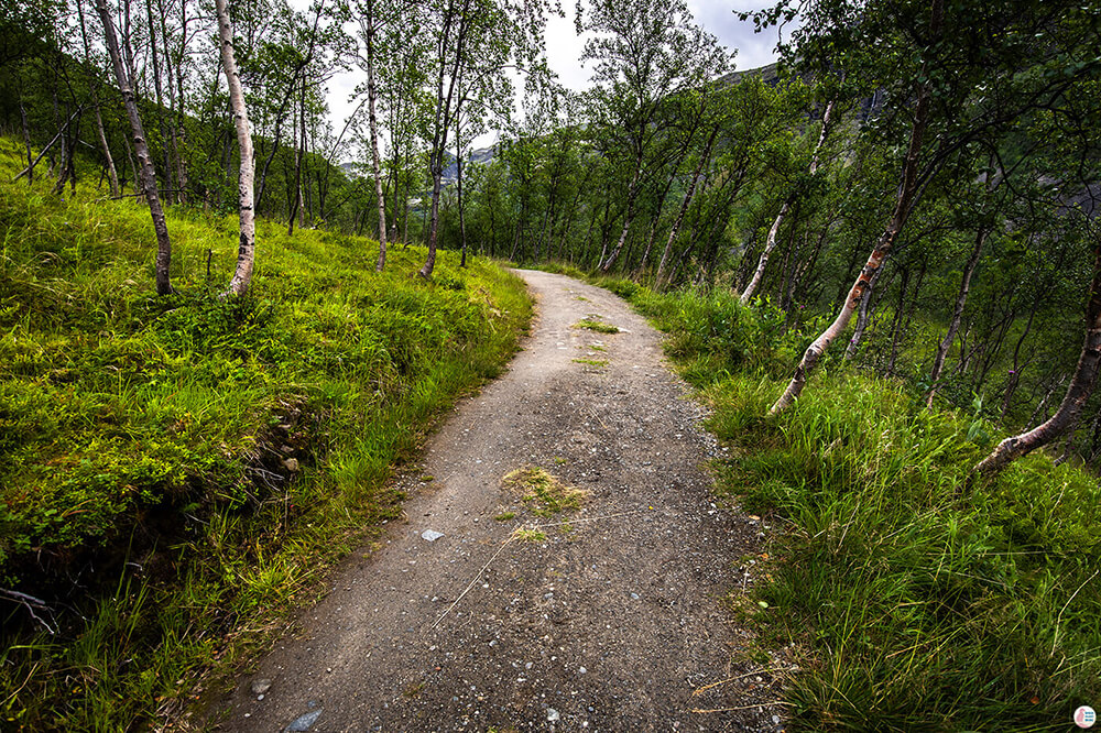 Gorsa Bridge easy trail, Lyngen Alps, Northern Norway