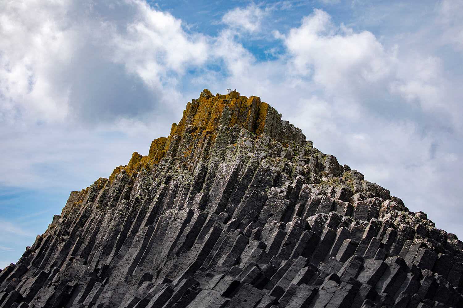 Staffa Island basalt columns, Scotland Staffa Island basalt columns, Scotland