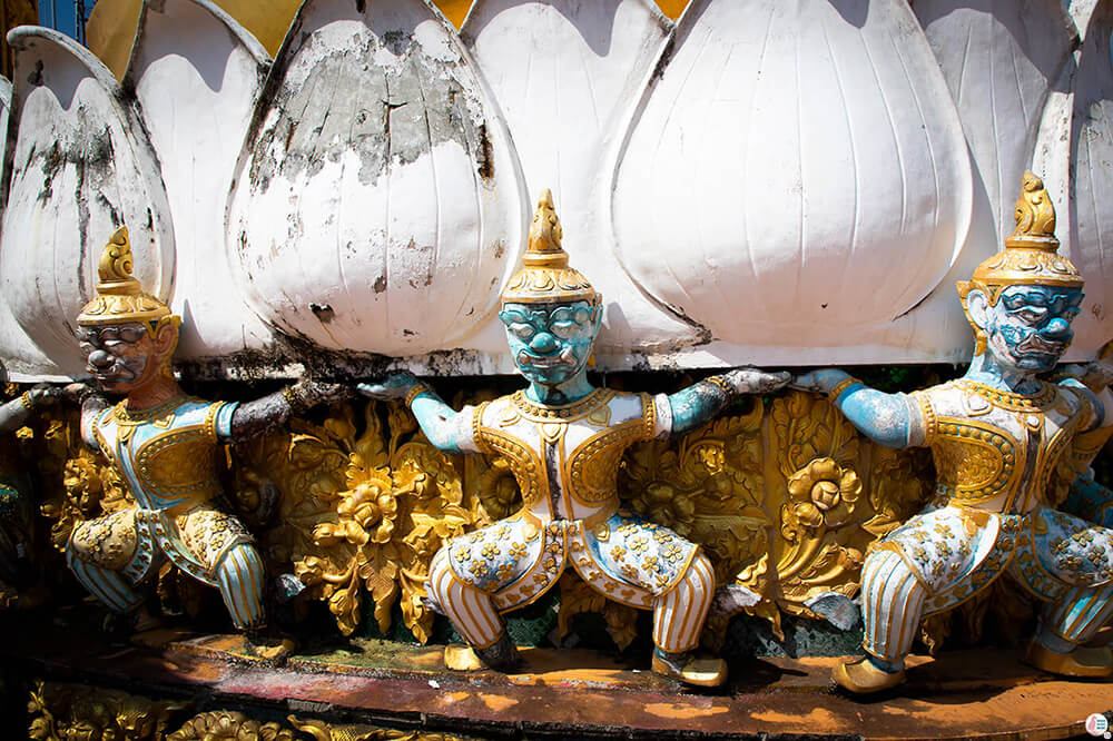 Tiger Cave Mountain Temple, Krabi, Thailand