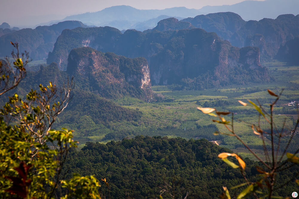 Khao Ngon Nak Viewpoint (aka Dragon Crest), Best Viewpoints to Hike and Photograph in Krabi, Thailand