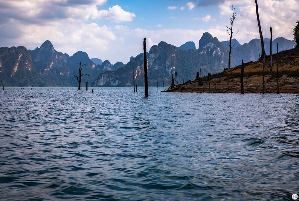 Cheow Larn Lake by Long-Tail Boat, Khao Sok National Park, Surat Thani, Thailand