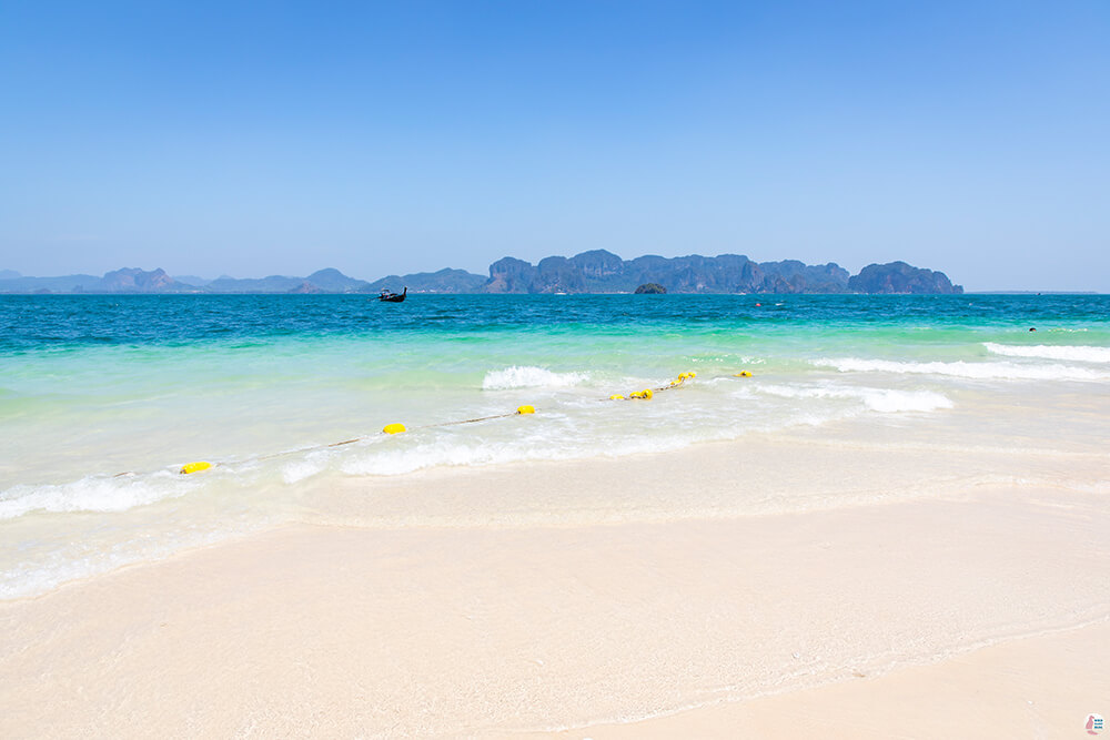 Poda Island, Krabi, Thailand